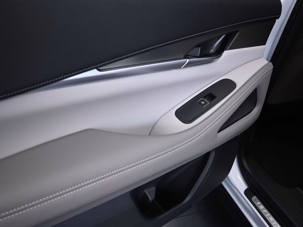 2026 Radiant White INFINITI QX60 PURE FWD SUV