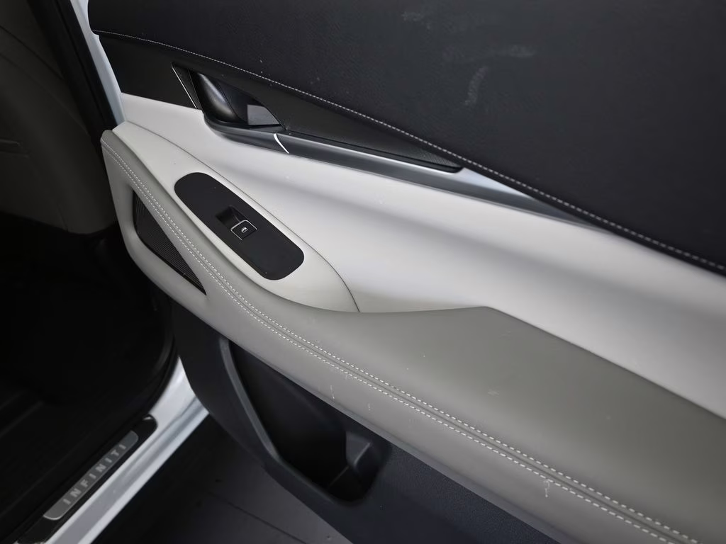 2026 Radiant White INFINITI QX60 PURE FWD SUV