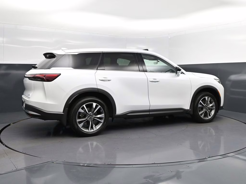 2026 Radiant White INFINITI QX60 PURE FWD SUV