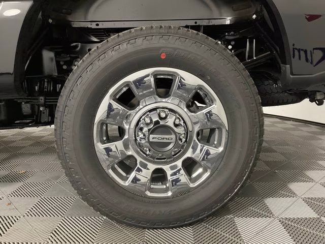 2026 Black Metallic Ford Super Duty F-350 SRW Lariat 4X4 Truck