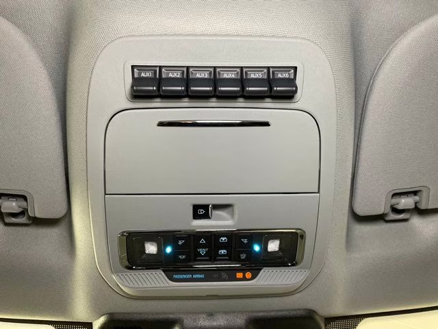 2026 Black Metallic Ford Super Duty F-350 SRW Lariat 4X4 Truck