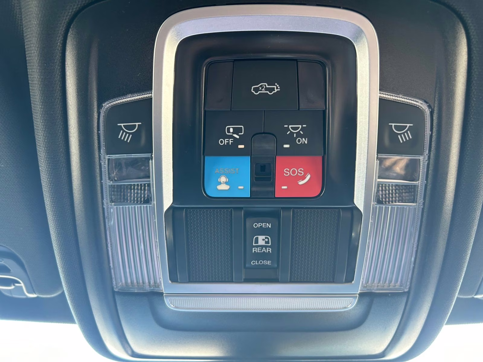 2026 Granite Crystal Metallic Clearcoat Ram 1500 Big Horn/Lone Star 4X4 Truck