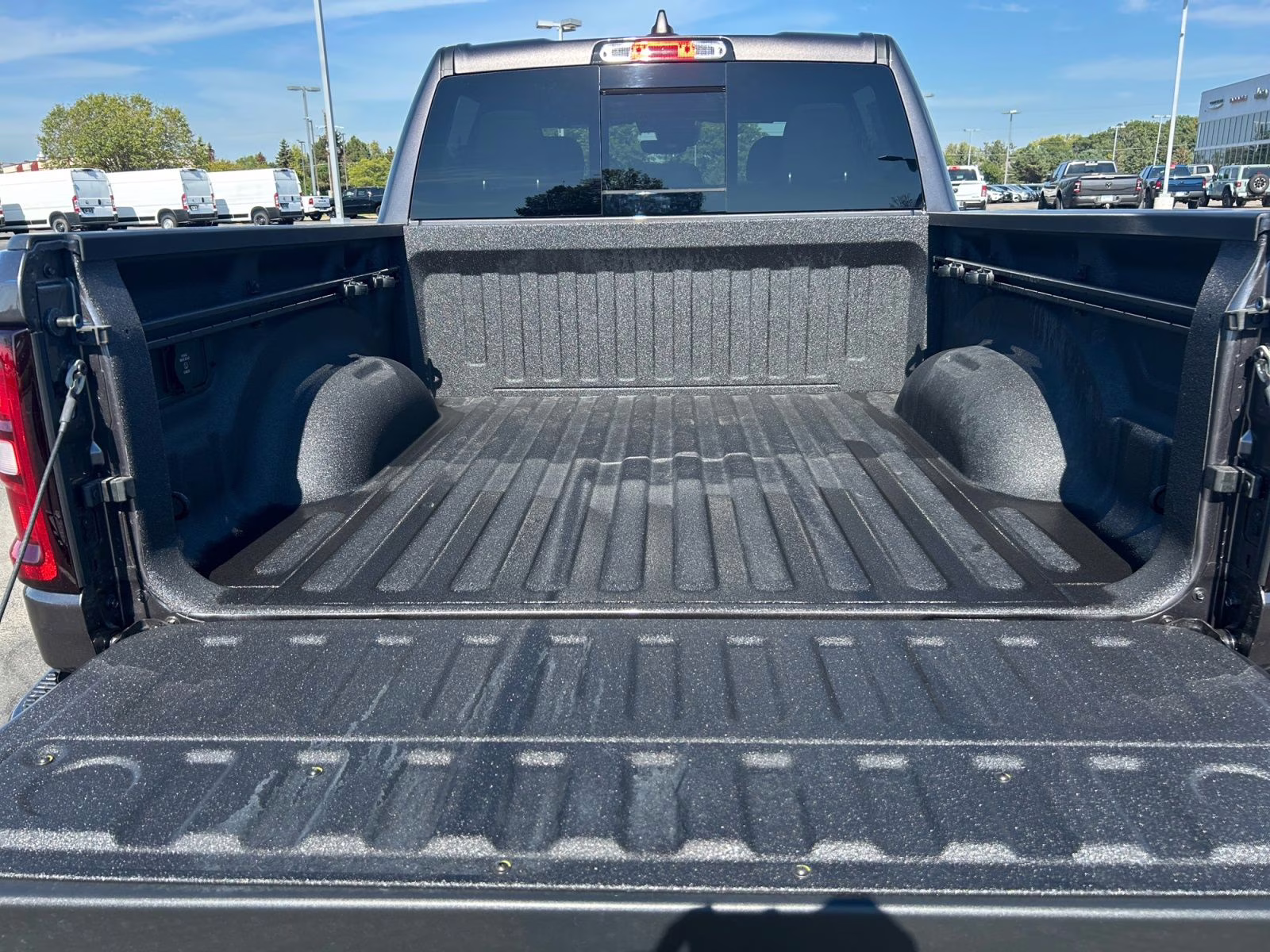 2026 Granite Crystal Metallic Clearcoat Ram 1500 Big Horn/Lone Star 4X4 Truck