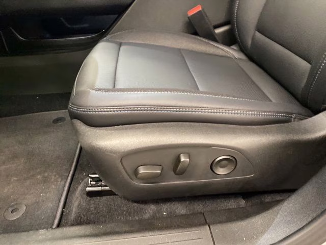 2026 Sterling Gray Metallic Chevrolet Equinox EV LT FWD SUV