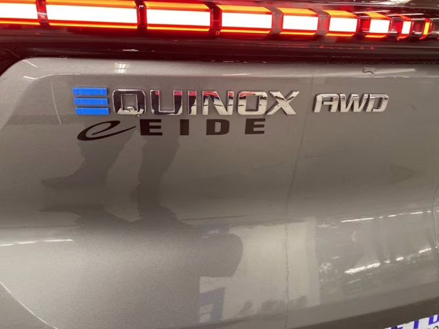 2026 Sterling Gray Metallic Chevrolet Equinox EV LT FWD SUV