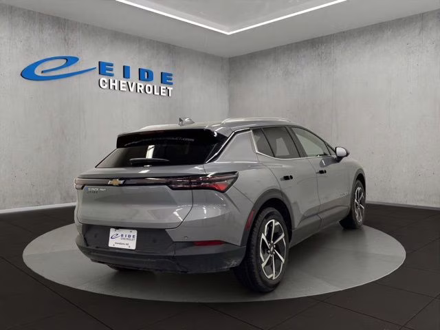 2026 Sterling Gray Metallic Chevrolet Equinox EV LT FWD SUV