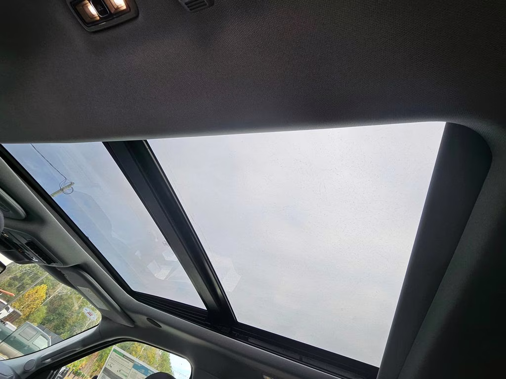 2026 Agate Black Metallic Ford Super Duty F-250 SRW Lariat 4X4 Truck