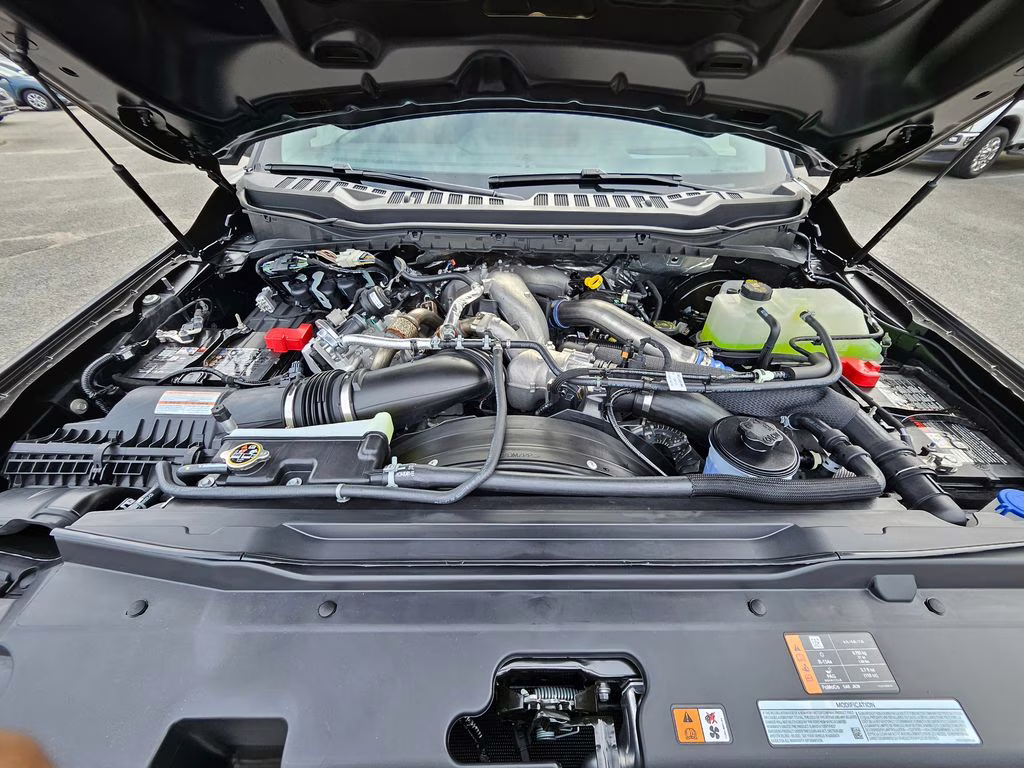 2026 Agate Black Metallic Ford Super Duty F-250 SRW Lariat 4X4 Truck