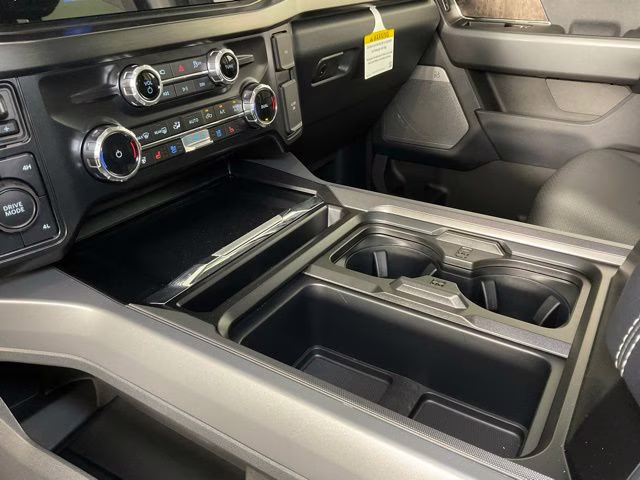 2026 Gray Metallic Ford Super Duty F-250 SRW Lariat 4X4 Truck