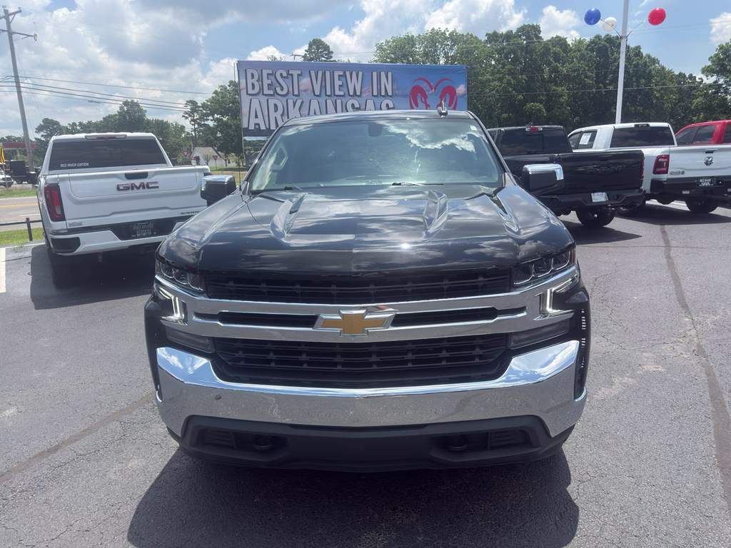 2022 Black Chevrolet Silverado LT 4X4 Truck