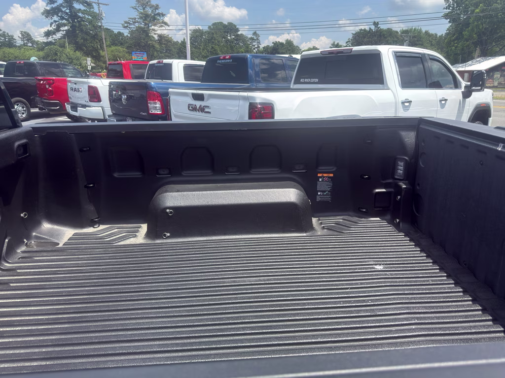 2022 Black Chevrolet Silverado LT 4X4 Truck