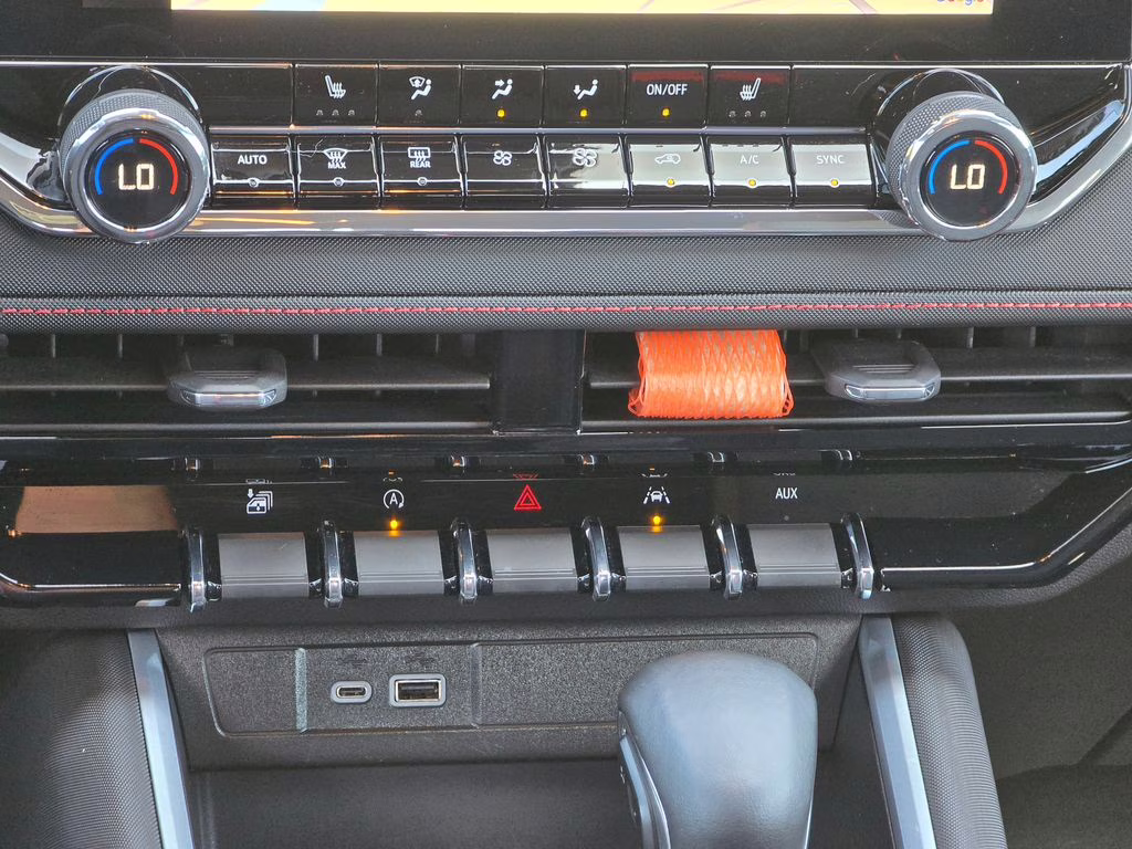 2023 Summit White Chevrolet Colorado Z71 4X4 Truck