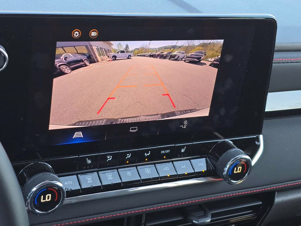 2023 Summit White Chevrolet Colorado Z71 4X4 Truck