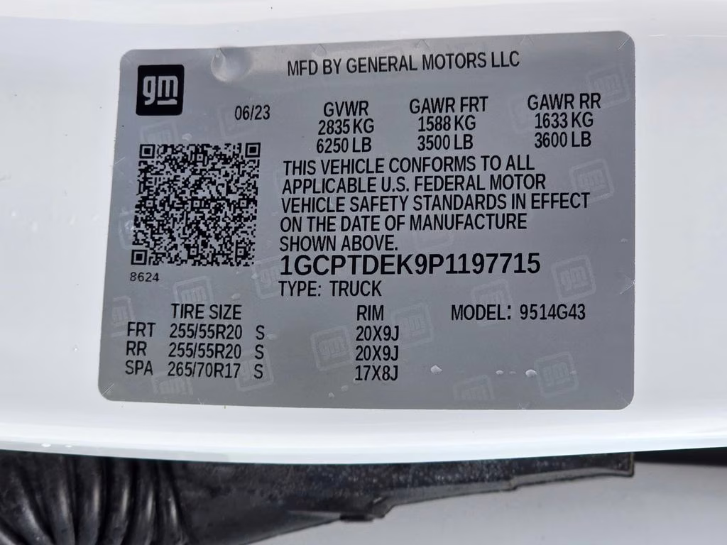 2023 Summit White Chevrolet Colorado Z71 4X4 Truck