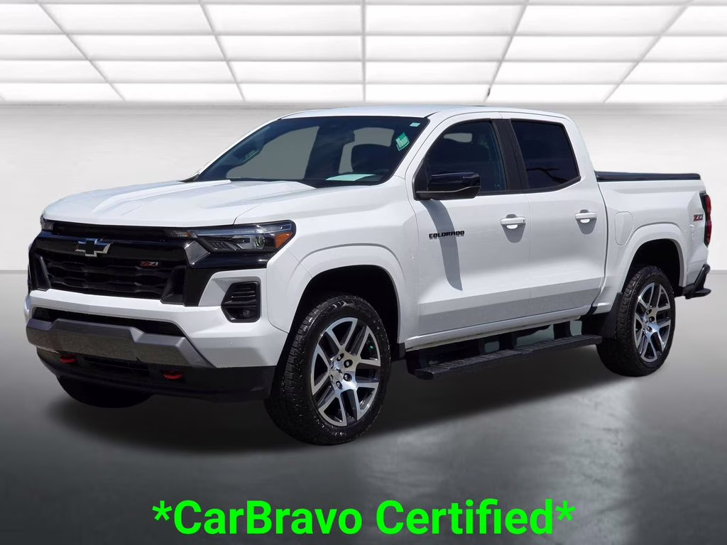 2023 Summit White Chevrolet Colorado Z71 4X4 Truck