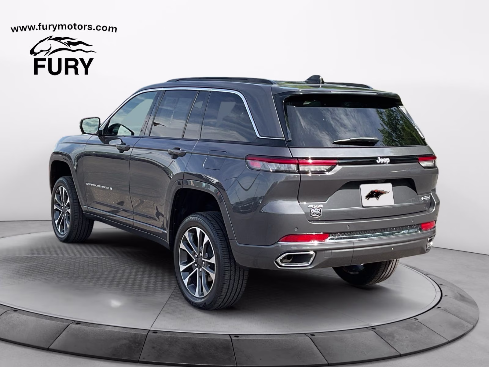 2025 Baltic Gray Metallic Clearcoat Jeep Grand Cherokee Overland 4X4 SUV