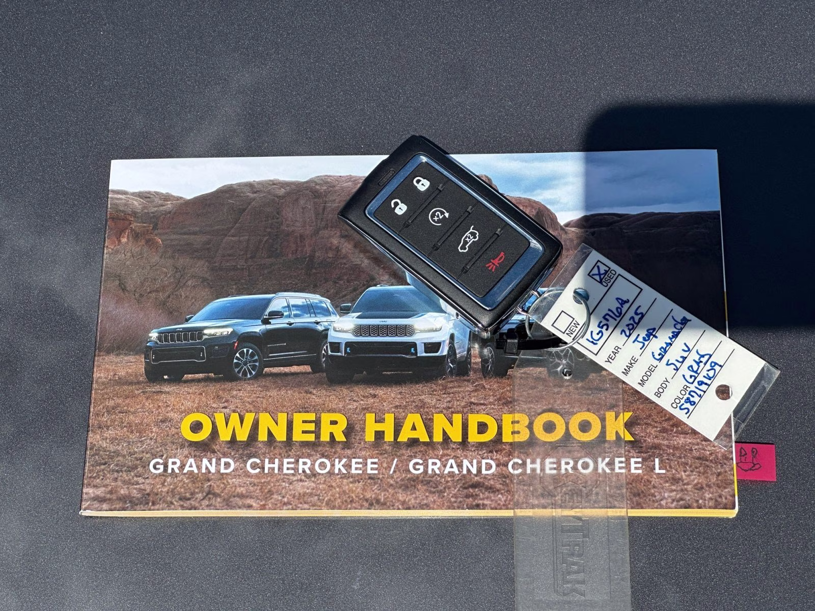 2025 Baltic Gray Metallic Clearcoat Jeep Grand Cherokee Overland 4X4 SUV
