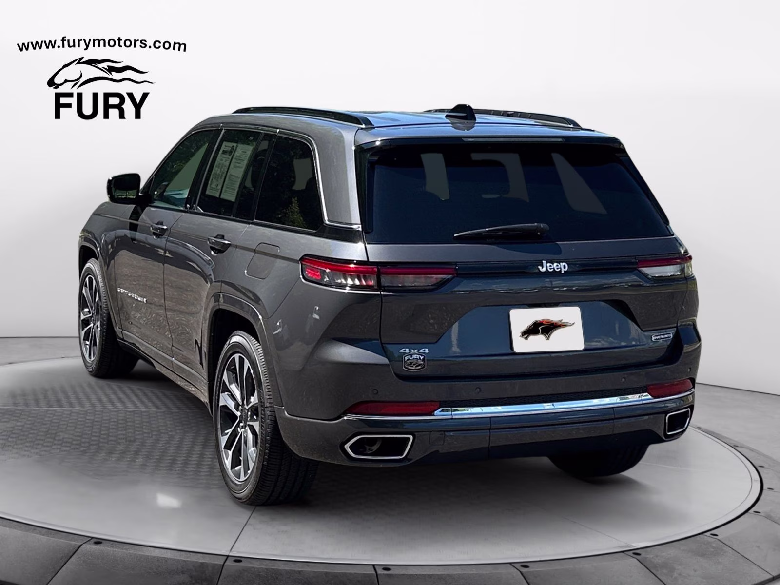 2025 Baltic Gray Metallic Clearcoat Jeep Grand Cherokee Overland 4X4 SUV