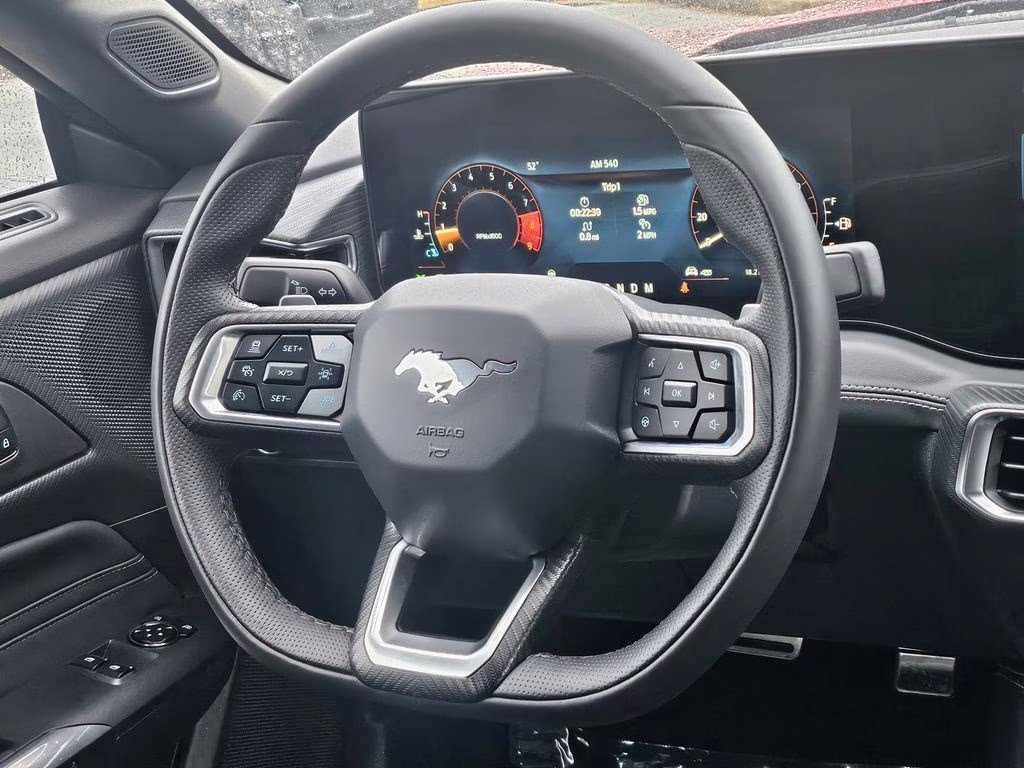 2025 Molten Magenta Metallic Tri-Coat Ford Mustang GT Premium RWD Coupe