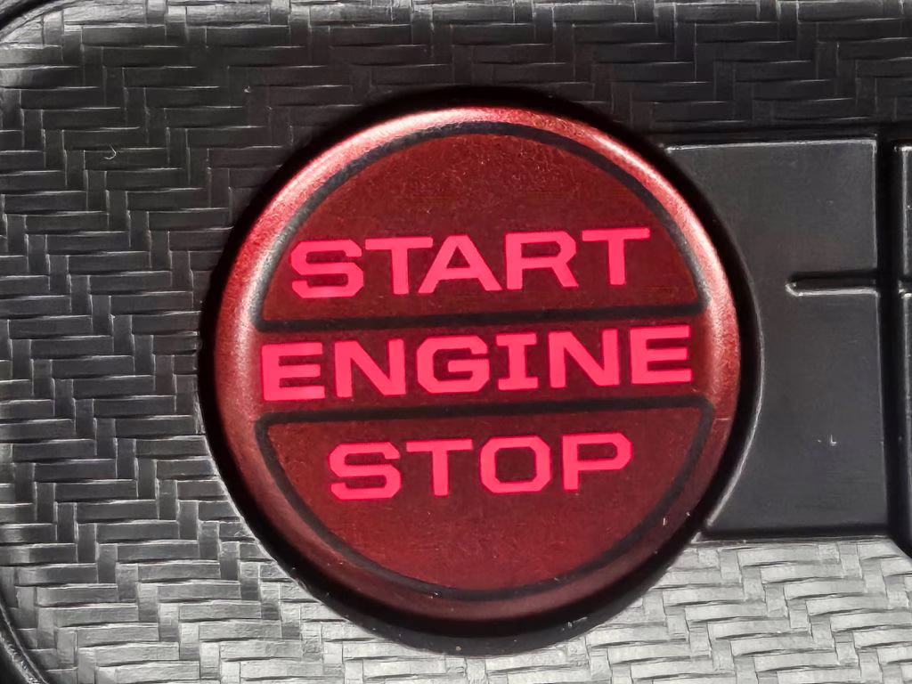 2025 Molten Magenta Metallic Tri-Coat Ford Mustang GT Premium RWD Coupe