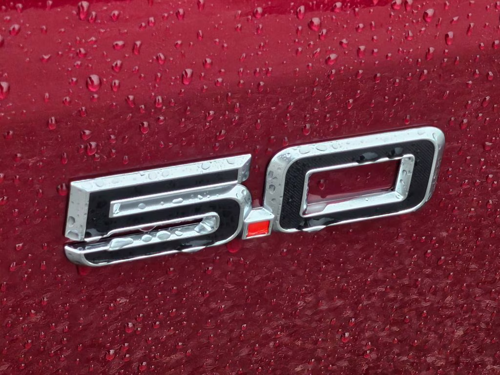 2025 Molten Magenta Metallic Tri-Coat Ford Mustang GT Premium RWD Coupe