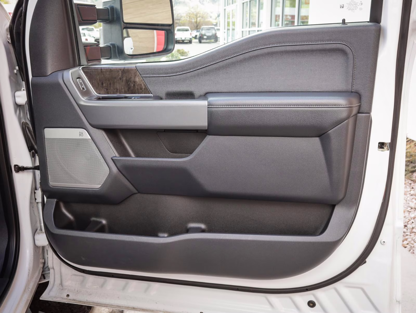 2023 Agate Black Metallic Ford Super Duty F-350 SRW LARIAT 4X4 Truck