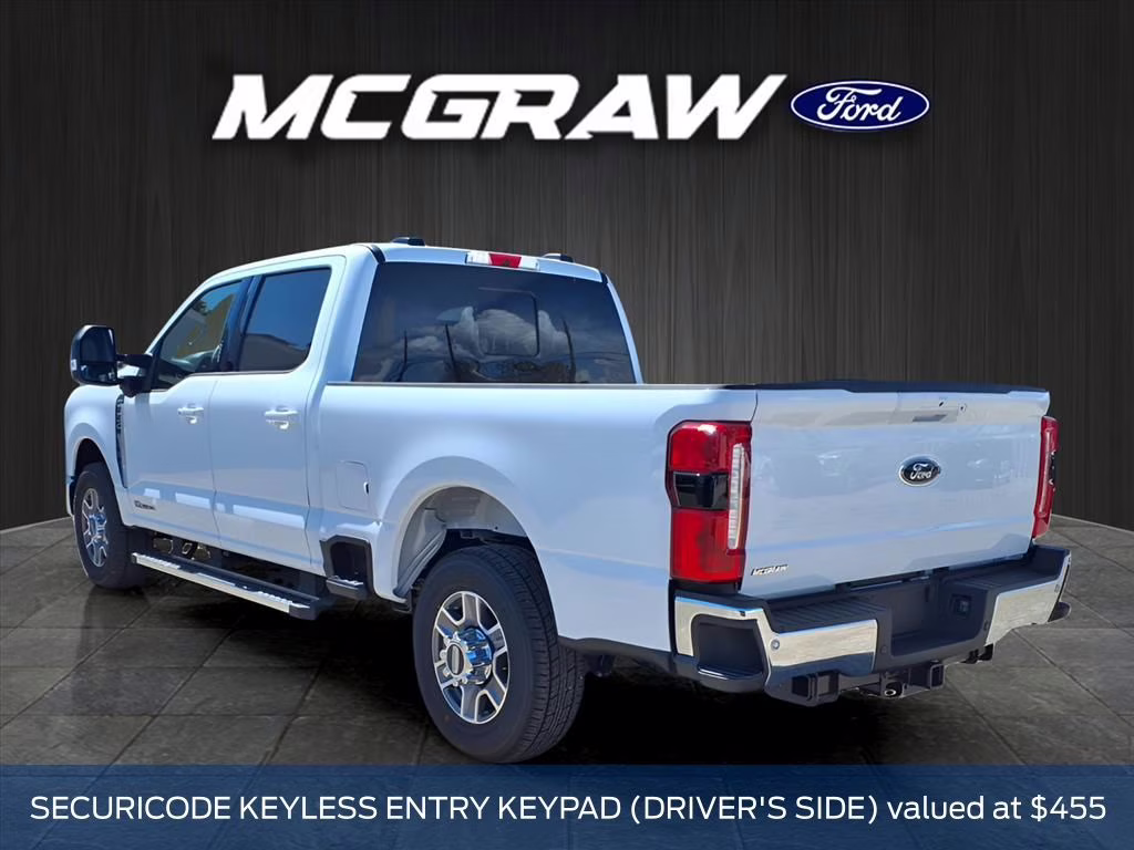 2026 Oxford White Ford Super Duty F-250 SRW Lariat RWD Truck