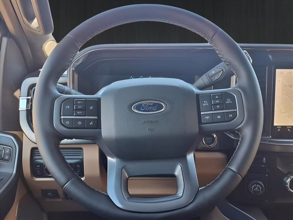 2026 Oxford White Ford Super Duty F-250 SRW Lariat RWD Truck