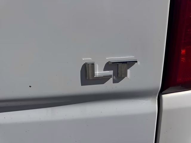 2019 Summit White Chevrolet Silverado 1500 LT 4X4 Truck