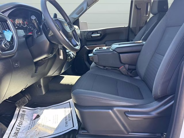 2019 Summit White Chevrolet Silverado 1500 LT 4X4 Truck