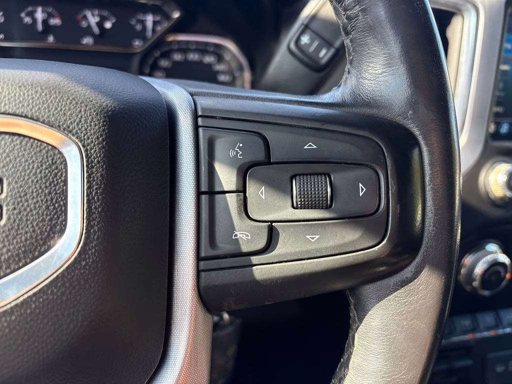 2021 Silver GMC Sierra 1500 SLE 4X4 Truck