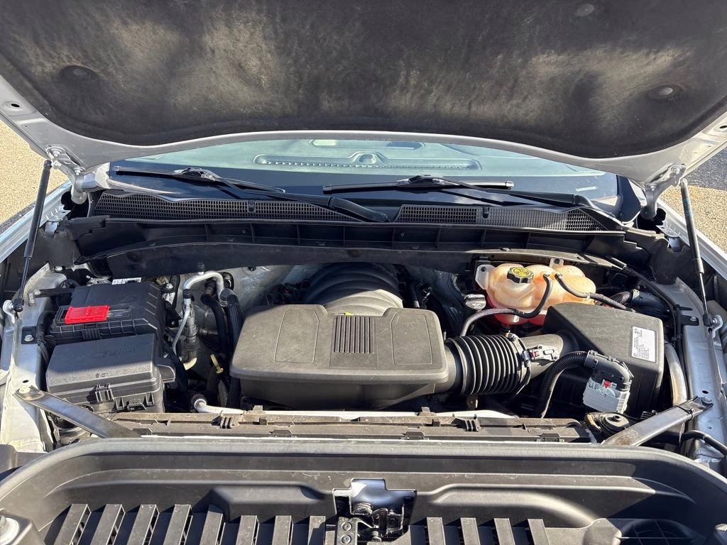 2021 Silver GMC Sierra 1500 SLE 4X4 Truck
