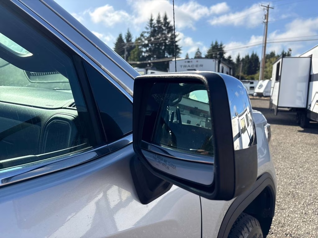 2021 Silver GMC Sierra 1500 SLE 4X4 Truck
