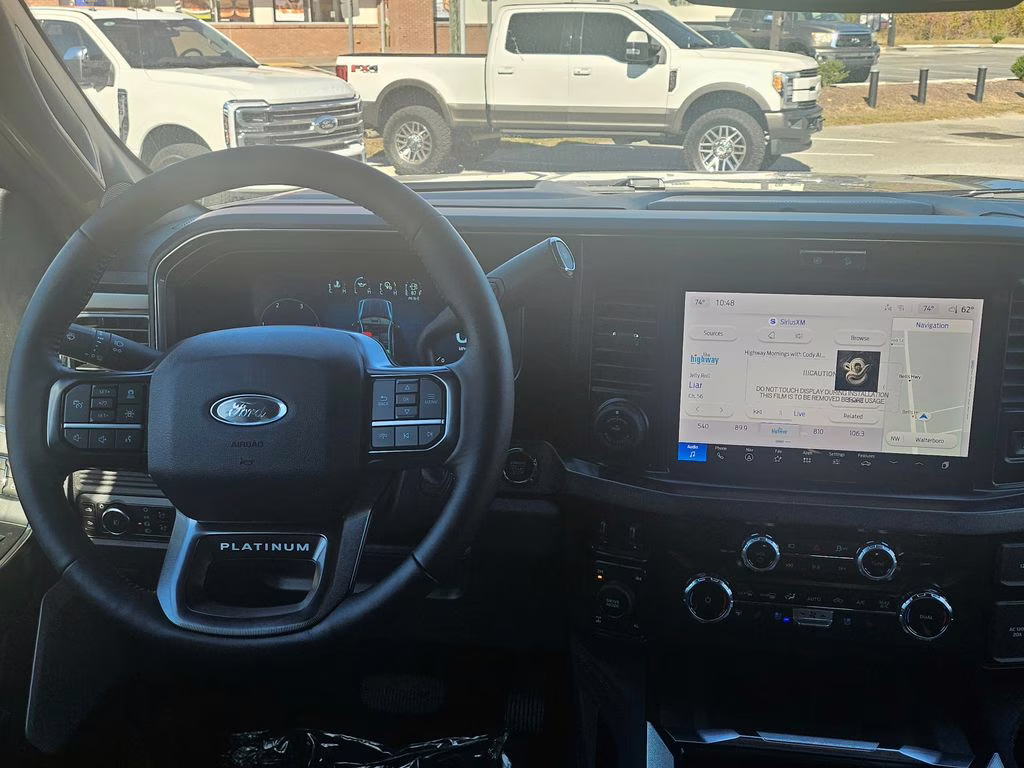 2026 Agate Black Metallic Ford Super Duty F-350 SRW Platinum 4X4 Truck