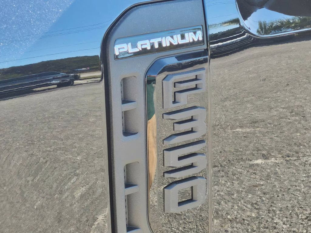 2026 Agate Black Metallic Ford Super Duty F-350 SRW Platinum 4X4 Truck