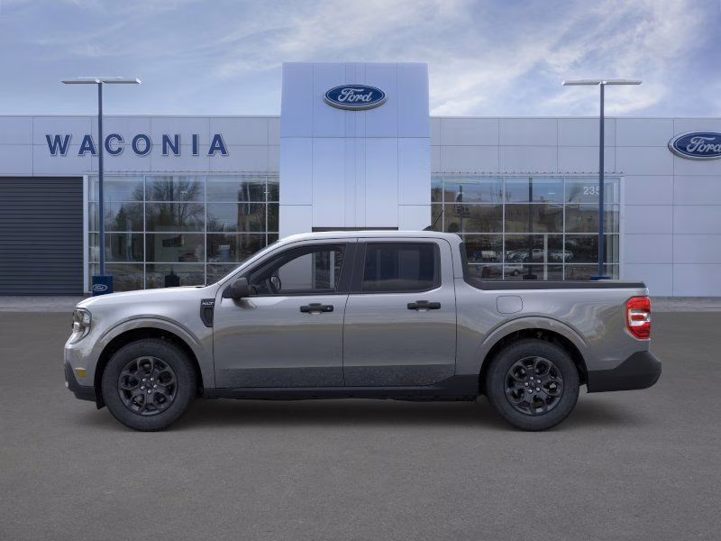 2025 Carbonized Gray Metallic Ford Maverick XLT AWD Truck