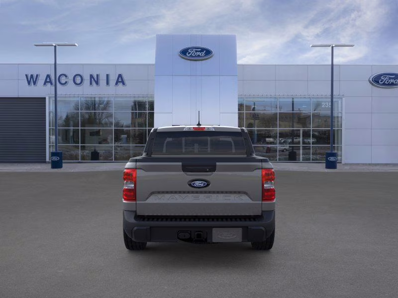 2025 Carbonized Gray Metallic Ford Maverick XLT AWD Truck