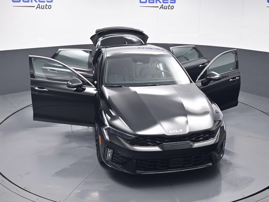 2026 Aurora Black Pearl Kia K5 GT FWD Sedan