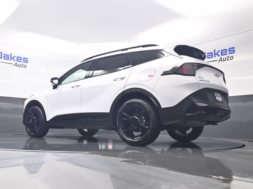2026 Glacial White Pearl Kia Sportage X-Line AWD SUV