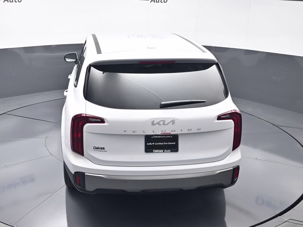 2025 Glacial White Pearl Kia Telluride LX FWD SUV