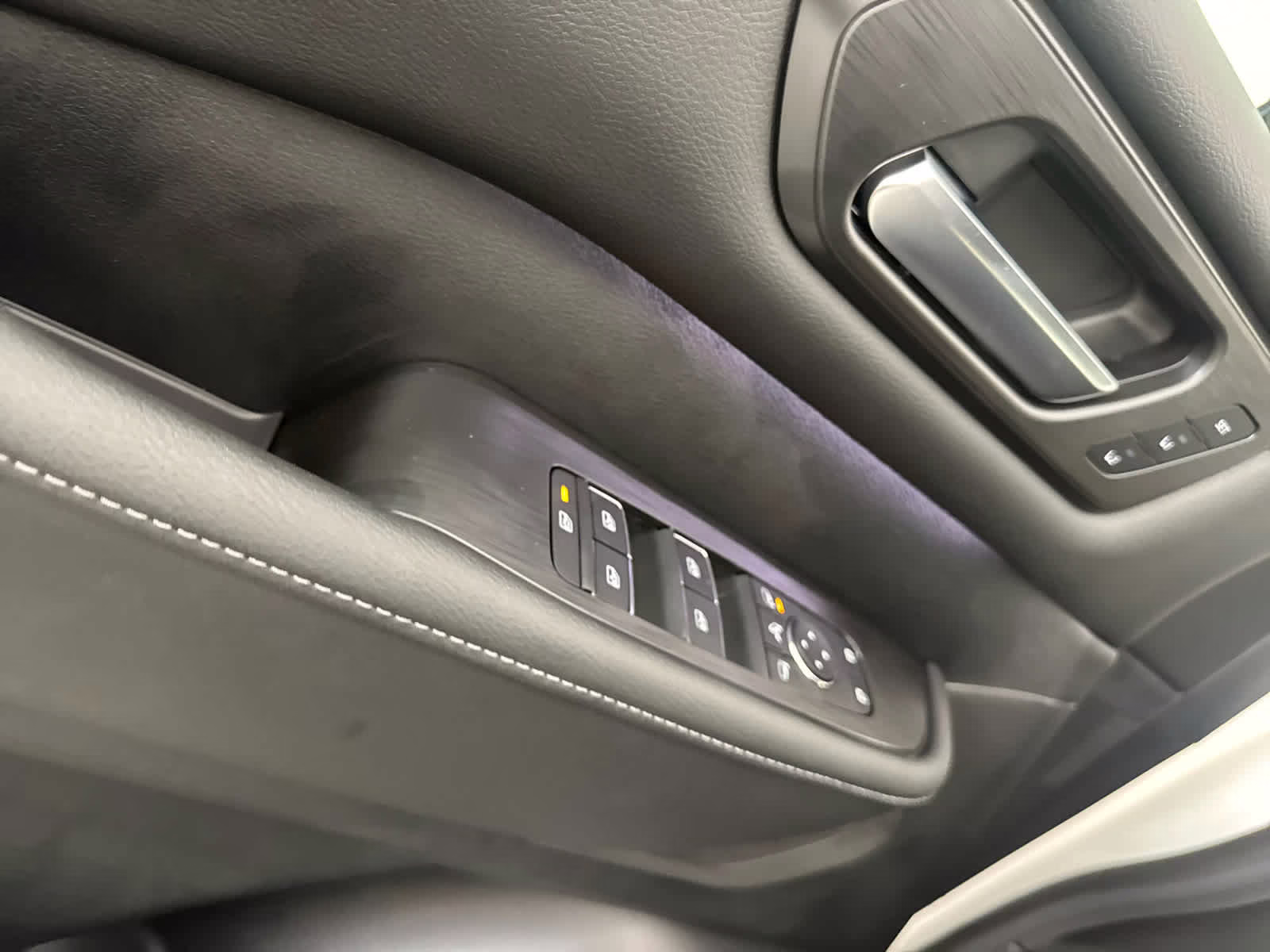 2026 Aspen White Tricoat Nissan Armada SL RWD SUV