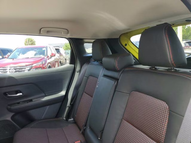 2026 Aspen White Tricoat Nissan Kicks SR FWD SUV