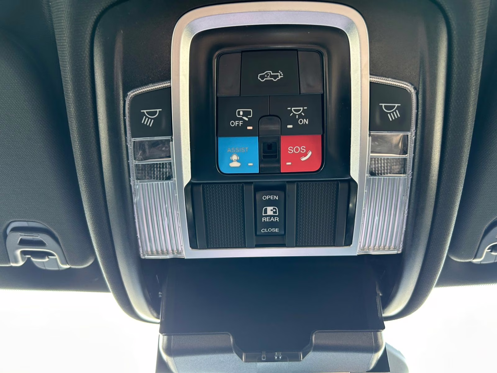 2026 Diamond Black Crystal Pearlcoat Ram 1500 Big Horn/Lone Star 4X4 Truck