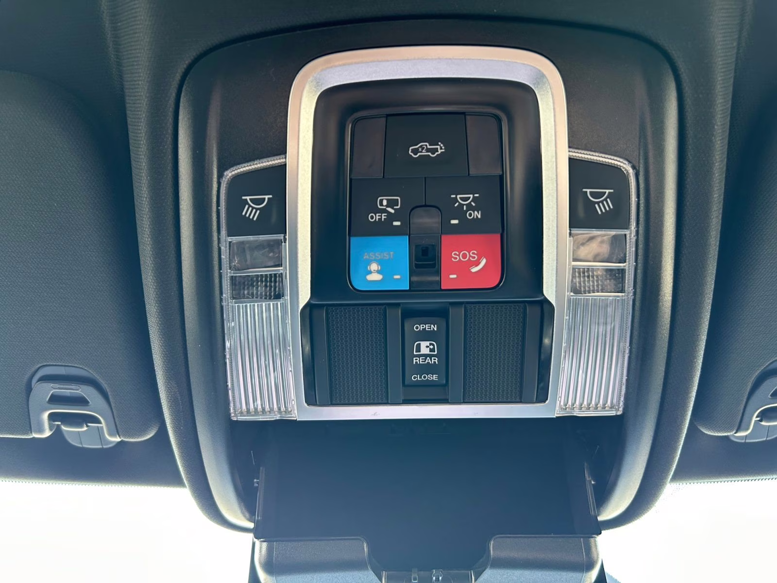 2026 Diamond Black Crystal Pearlcoat Ram 1500 Big Horn/Lone Star 4X4 Truck