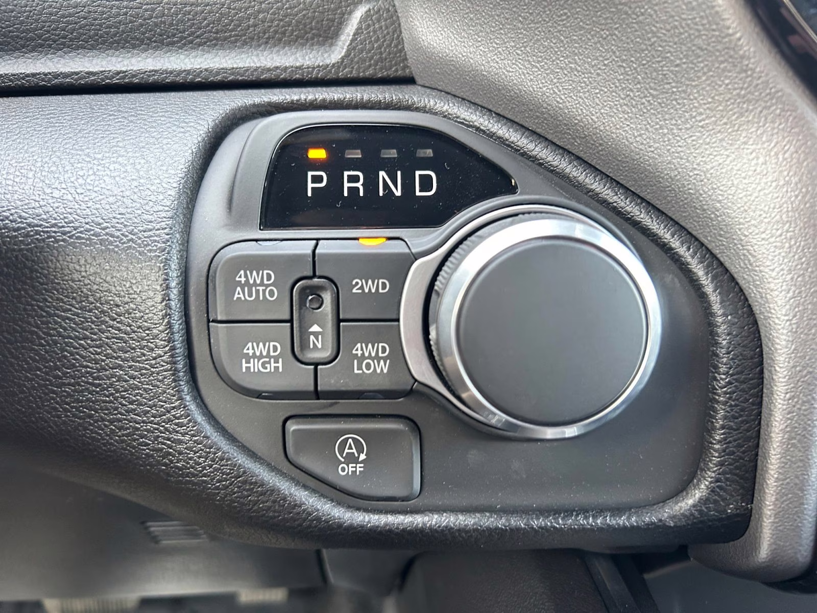 2026 Diamond Black Crystal Pearlcoat Ram 1500 Big Horn/Lone Star 4X4 Truck