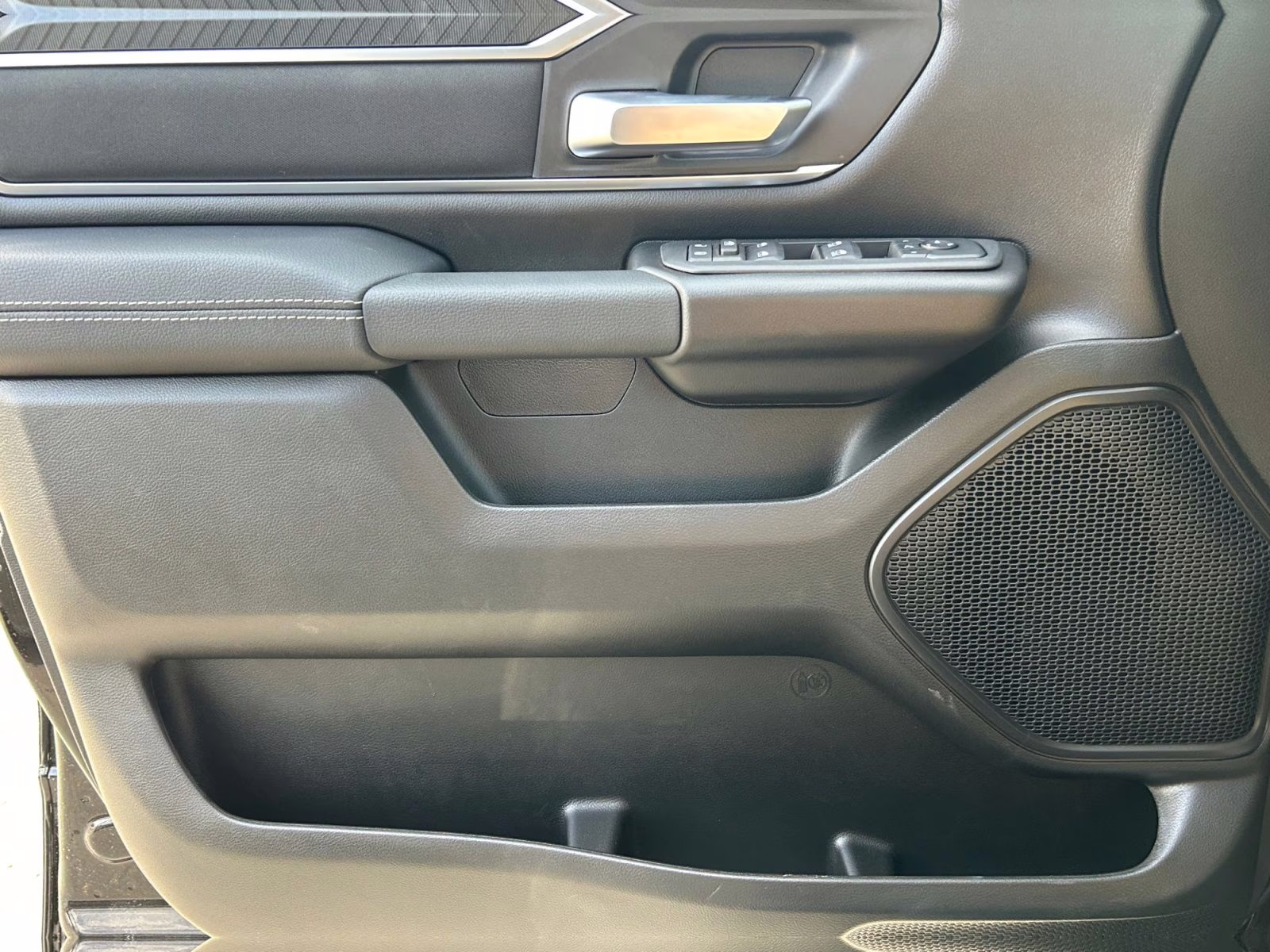 2026 Diamond Black Crystal Pearlcoat Ram 1500 Big Horn/Lone Star 4X4 Truck