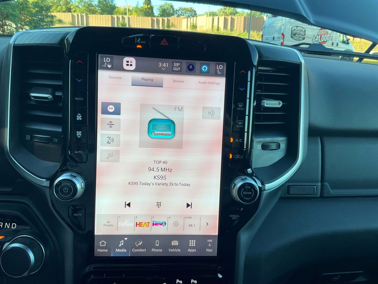 2026 Diamond Black Crystal Pearlcoat Ram 1500 Big Horn/Lone Star 4X4 Truck