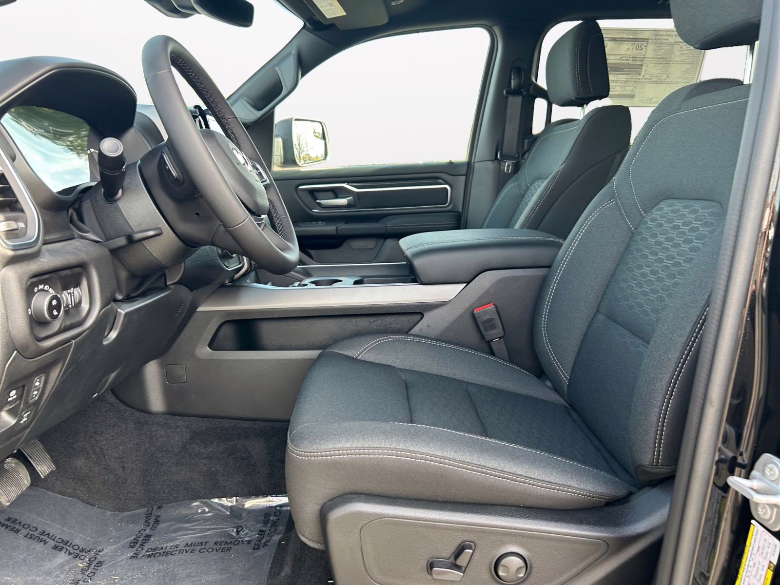 2026 Diamond Black Crystal Pearlcoat Ram 1500 Big Horn/Lone Star 4X4 Truck