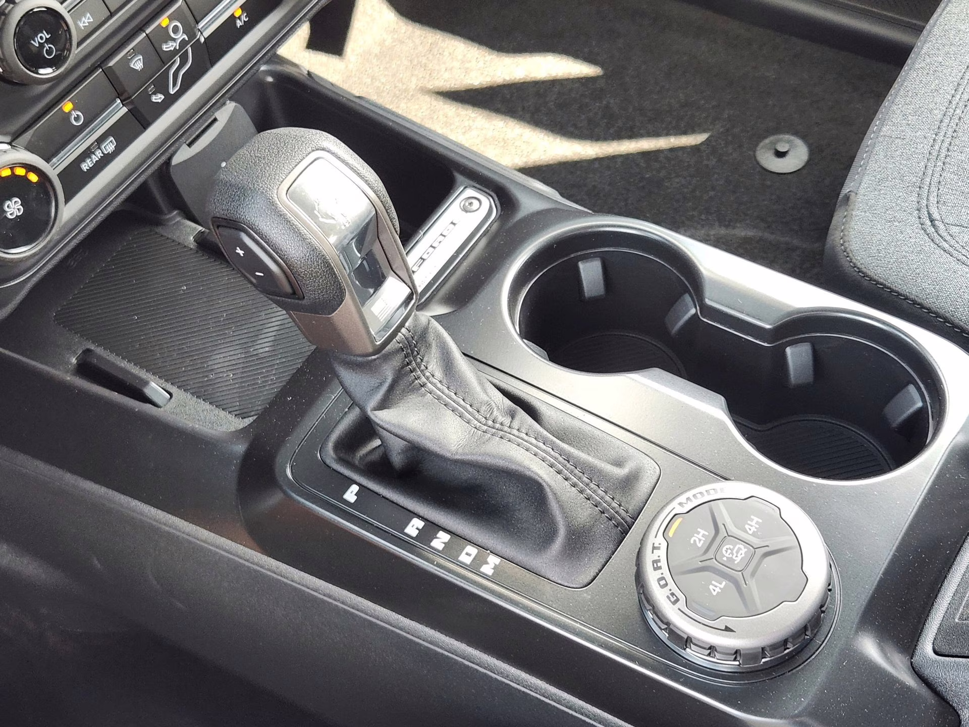 2025 Shadow Black Ford Bronco Base 4X4 SUV