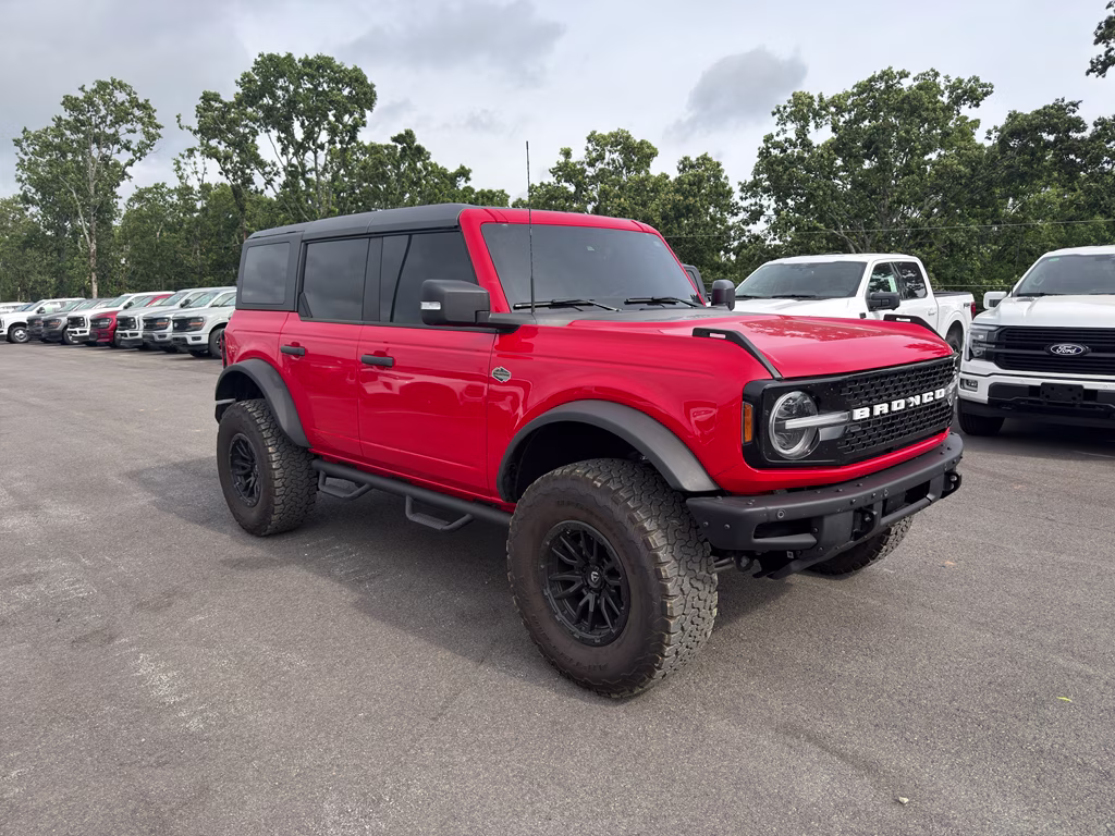 2024 Race Red Ford Bronco Wildtrak 4X4 SUV